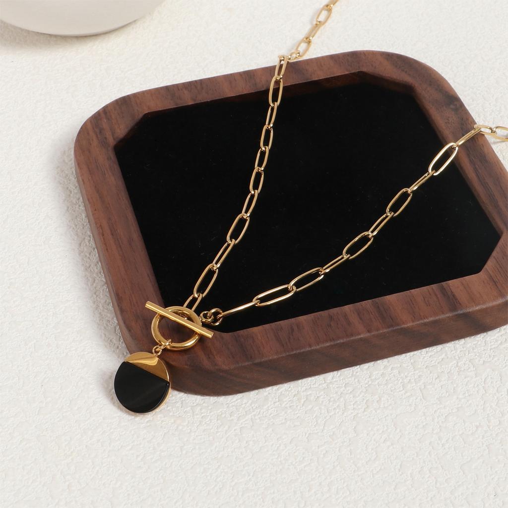 Fashionable Light Luxury Exquisite Necklace for Women, Versatile Personality Simple Natural Stone Pendant Collarbone Chain