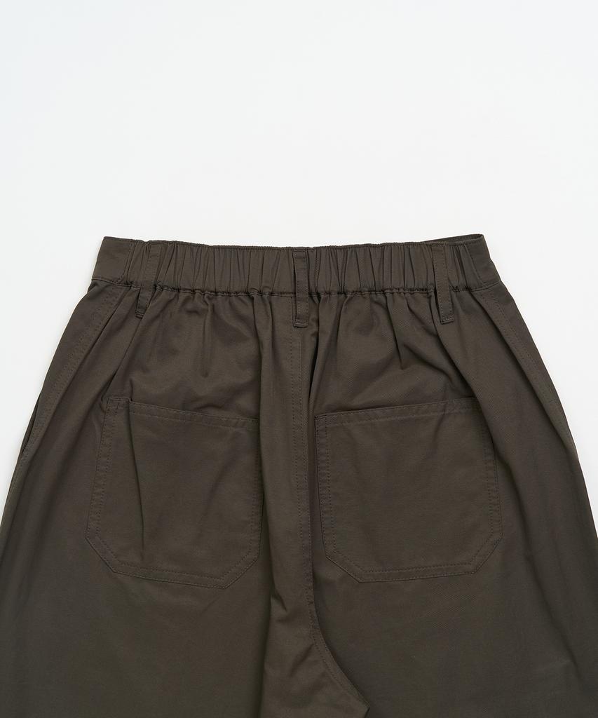 TOFFEE WOMEN W Button Pocket Bermuda Pants (Khaki Brown)