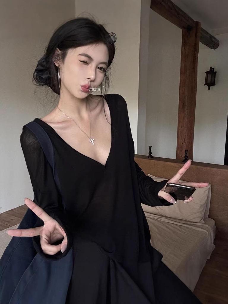 Women's Tencel Ribbed Sheer V-Neck Long-Sleeve Loose Casual Sun Protection Cover-Up Top