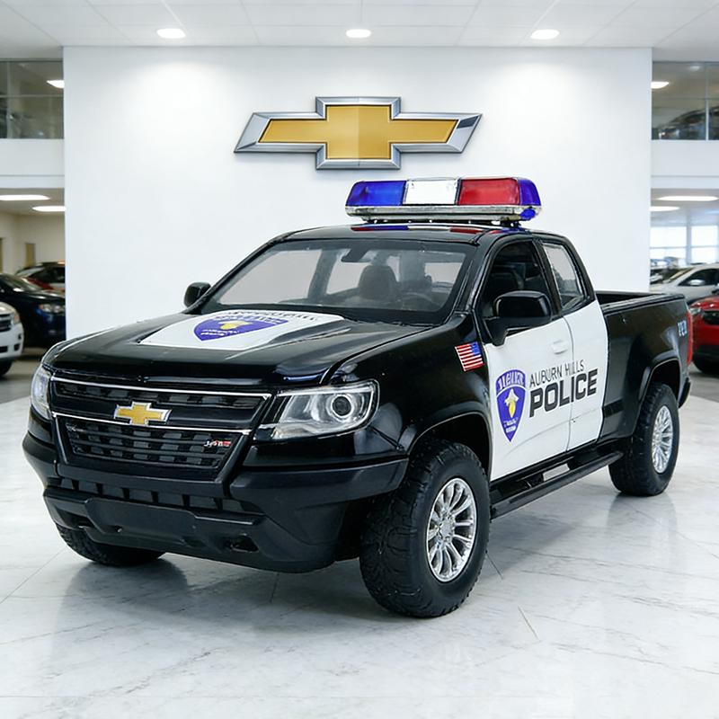 

NEW 1:31 Chevrolet Colorado ZR2 Police Alloy Car Model Sound and Light Pull Back Children s Toy Collectibles Birthday Gift