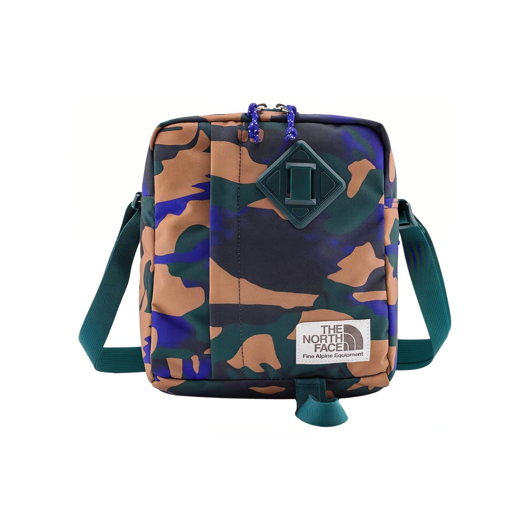 The North Face 4.75L Berkeley Fashion Casual Printed Logo Zipper Crossbody Shoulder Bag Outdoor Unisex Shoulder Bag Camouflage-Green 52VT-FW22-D2-9F9