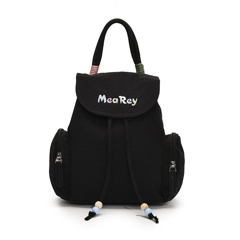 

Новый продукт высокая ценность повседневная мода простой стиль портативный маленький рюкзак нишевый стиль для поездок на работу универсальный рюкзак женский чёрный