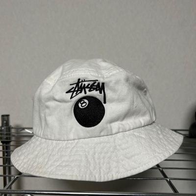 Chapeaux et casquettes
