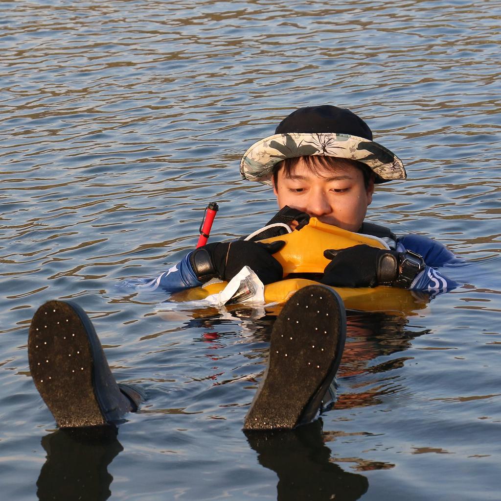 Bluestorm Inflatable Lifebuoy Water Black [with Sensor] BSJ-LR02