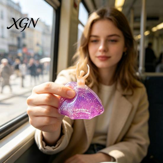 Ballettänzer Schreibtischornament Stressabbau Spielzeug, Tänzerin Knetspielzeug mit Glitzer-Dekor Kleid, Sensorisches Fidget zur Dekoration Weich