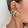 Elegant Exaggerated Retro Metal Flower Earrings - Trendy, Versatile, Light Luxury Accessories