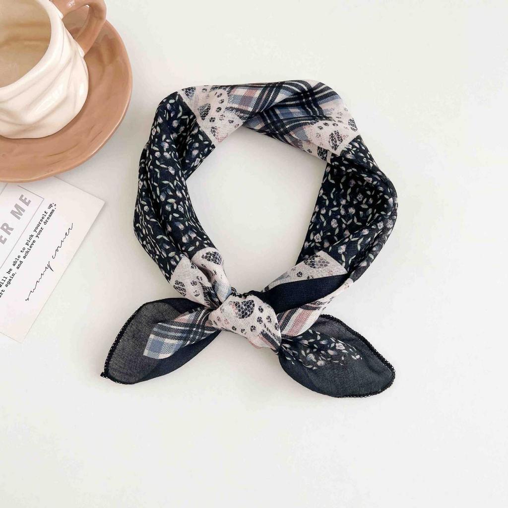 [18 cotton and linen] French high-end bag head small square scarf women's seaside photo silk scarf spring and autumn decorative versatile scarf