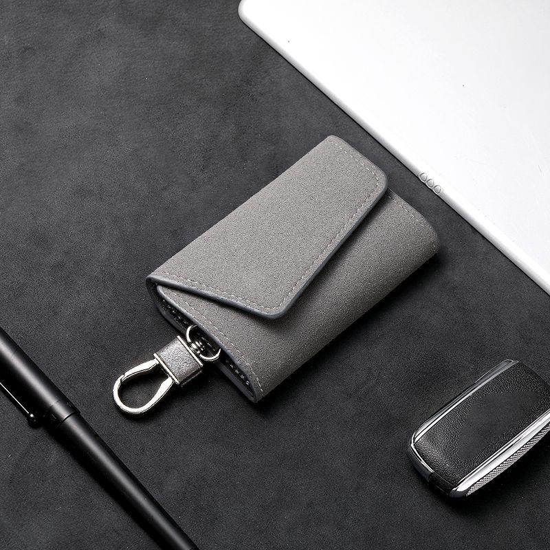Genuine Leather Keychain Bag Men Women Key Holder Organizer Pouch Car Key Bag Simple Housekeeper Key Case Gifts Mini Card Bag