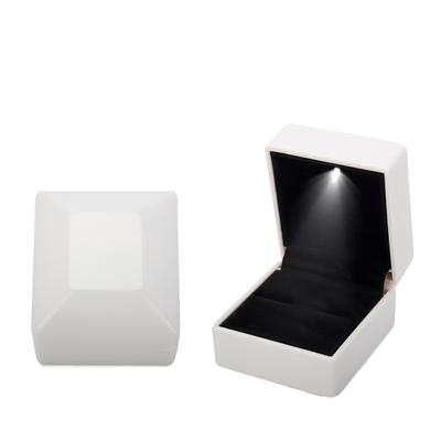 Boncuk & Takı – Aksesuar Paket ve Kutuları