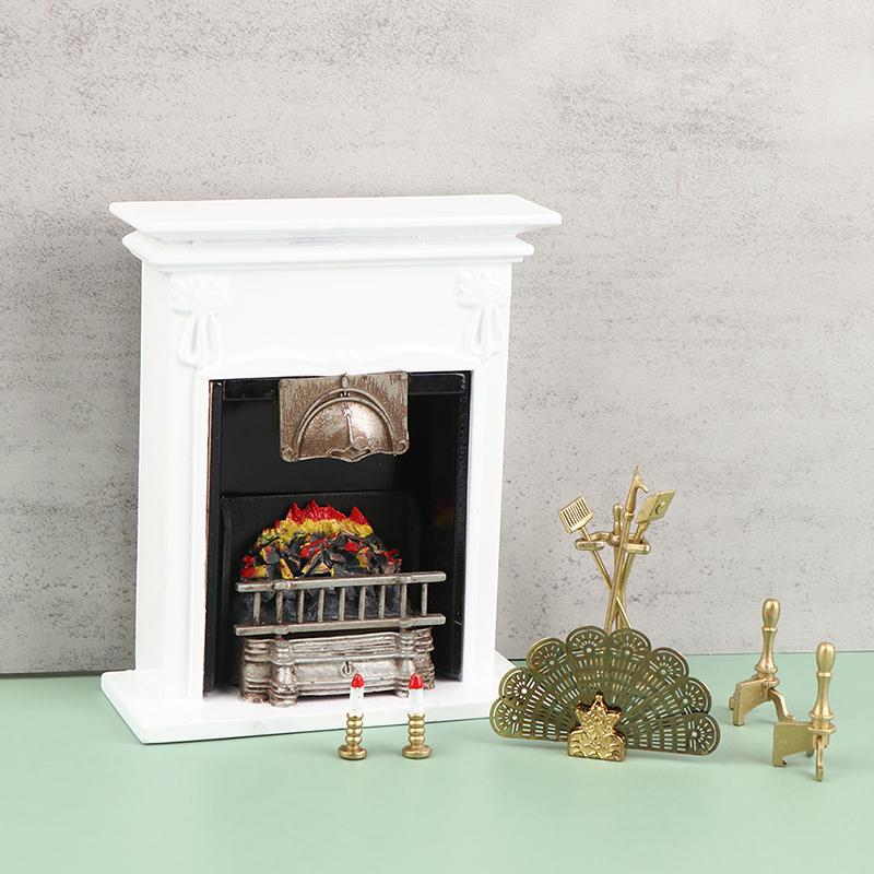 1Impostare1:12 Camino Miniatura per Casa delle Bambole Candelabro con Attrezzo per la Pulizia Copertura Ventola Camino Staffa Scena Arredamento Giocattolo