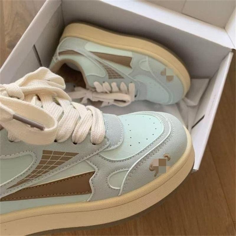 Damen Modische Und Lässige Dicksohlige Höhenerhöhende Leichte Board-Schuhe