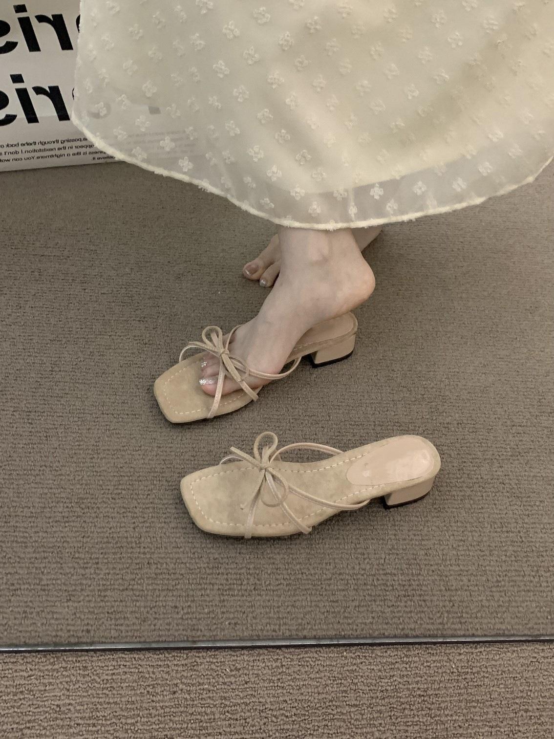 

French nude thick heel with one word, summer sandals, fairy shoes with skirt thin belt, wear late evening Roman shoes 35