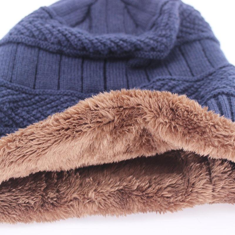 Autumn and Winter New Men's Knitted Hat, Adult Wool Plush Thickened Outdoor Thermal Pullover Hat
