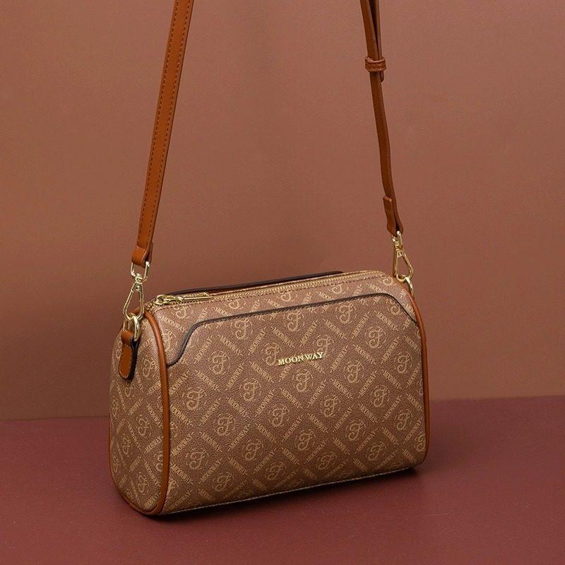 Nova bolsa de couro feminina bolsa quadrada pequena bolsa de ombro para o dia a dia feminina bolsa mensageiro com corrente versátil