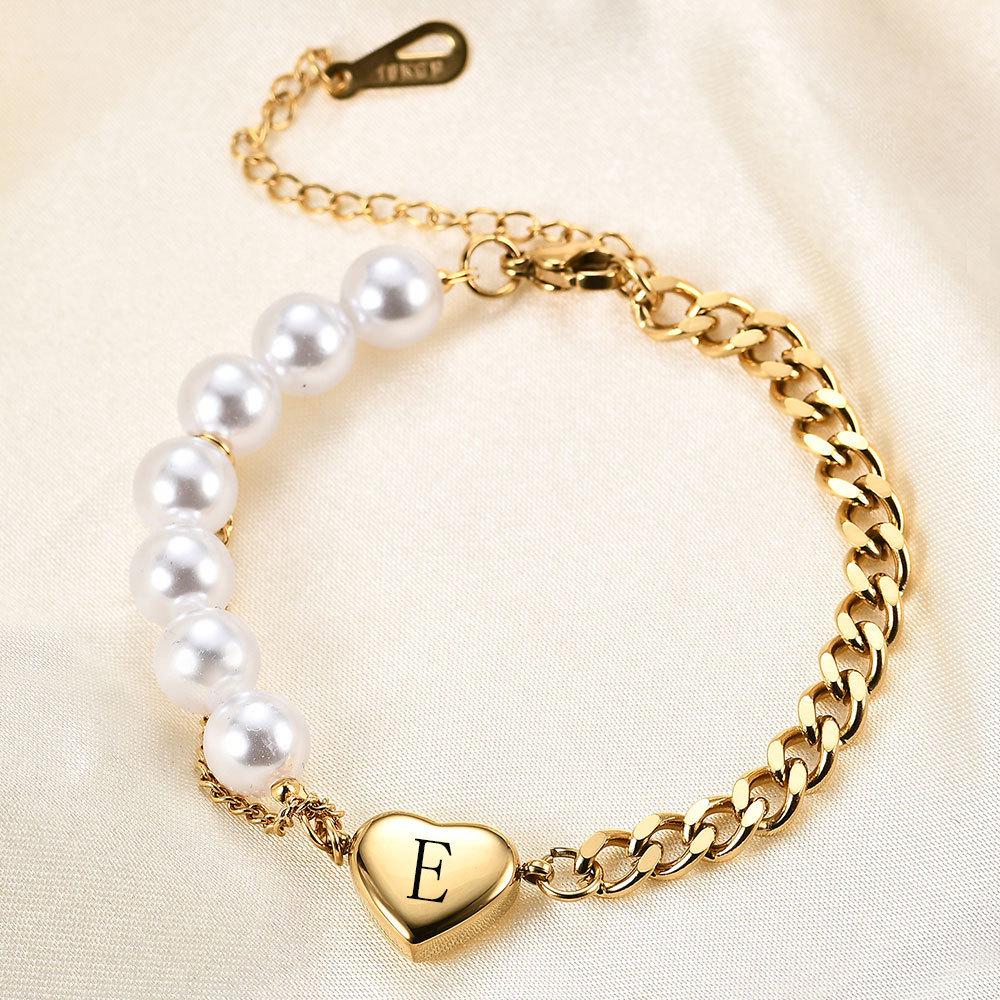 European and American Titanium Steel Heart-Shaped Faux Pearl Cuban Link Bracelet with Laser-Engraved Letters