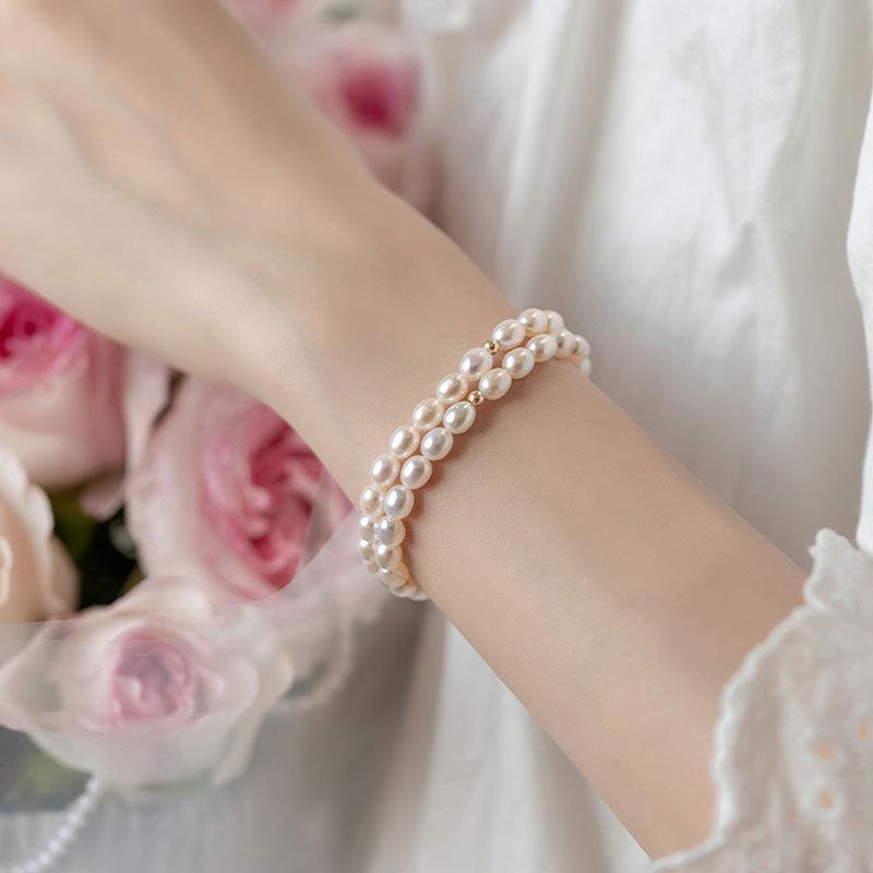 Natural Freshwater Pearl Bracelet: Strong Luster, Elastic, Vintage Style, Versatile & Elegant Design for Women