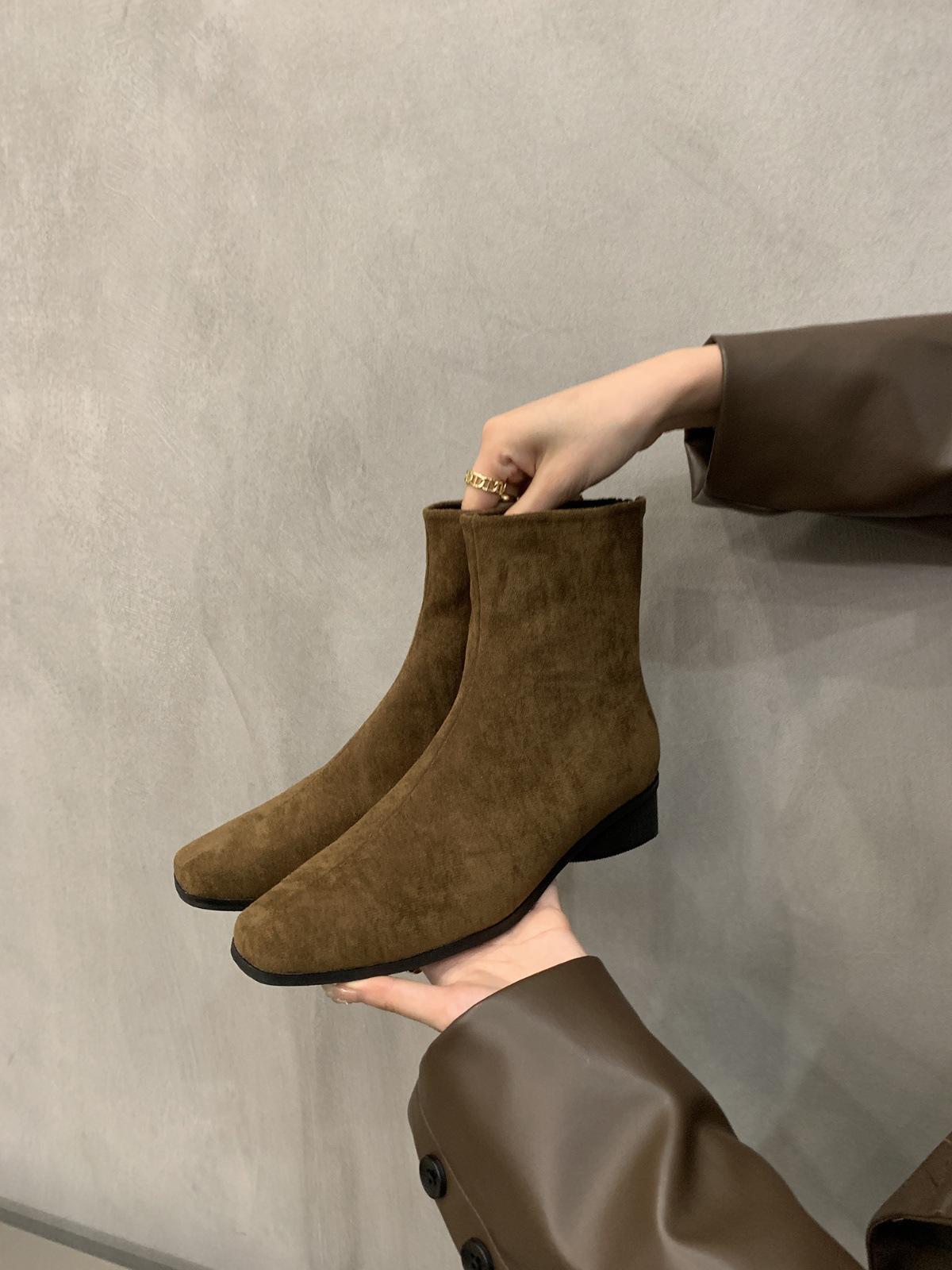 

Длинные сапоги Черные короткие сапоги Женские сапоги Узкие ботильоны Осень-зима, новые длинные замшевые бархатные рыцарские сапоги Martin 39