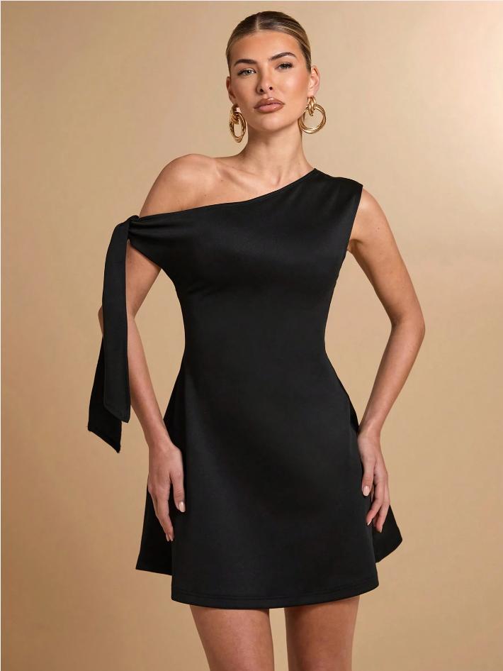 European and American women's clothing fashion Spice Girls new solid color single shoulder sleeveless splicing straps hip wrap short dress women
