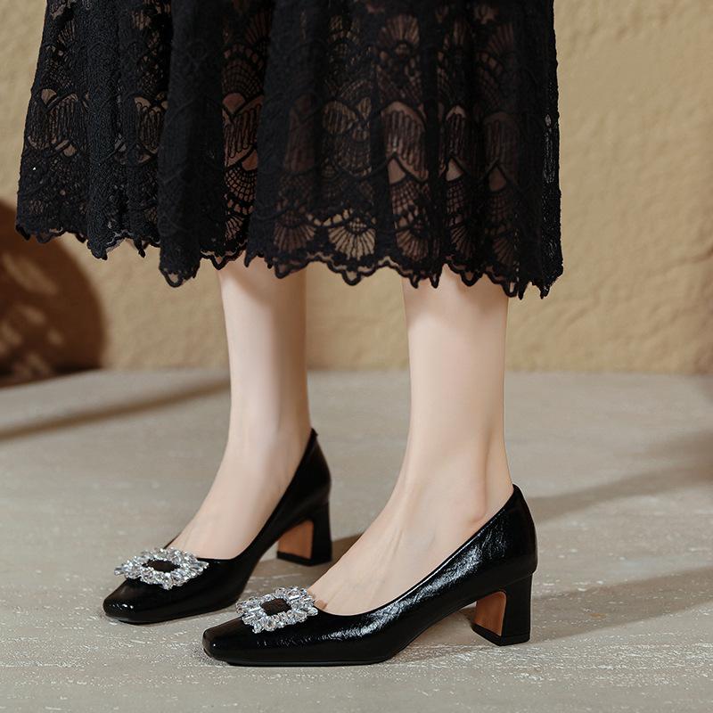 Square head high heels thick heel spring and autumn large size shoes rhinestone square buckle burgundy medium heel light mouth single shoes