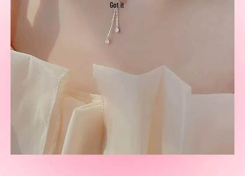 Nickel Silver-Plated Gold Butterfly Tassel Necklace - Elegant Design for Women.