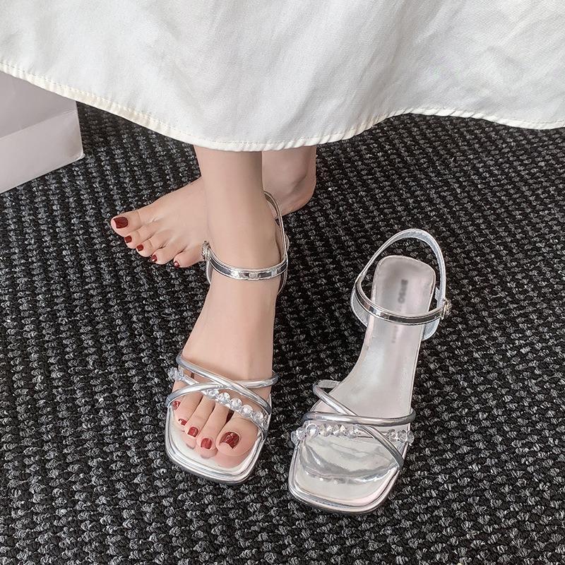 Open-toed rhinestone sandals summer new fashion outer wear thick heel square head button with skirt women's shoes