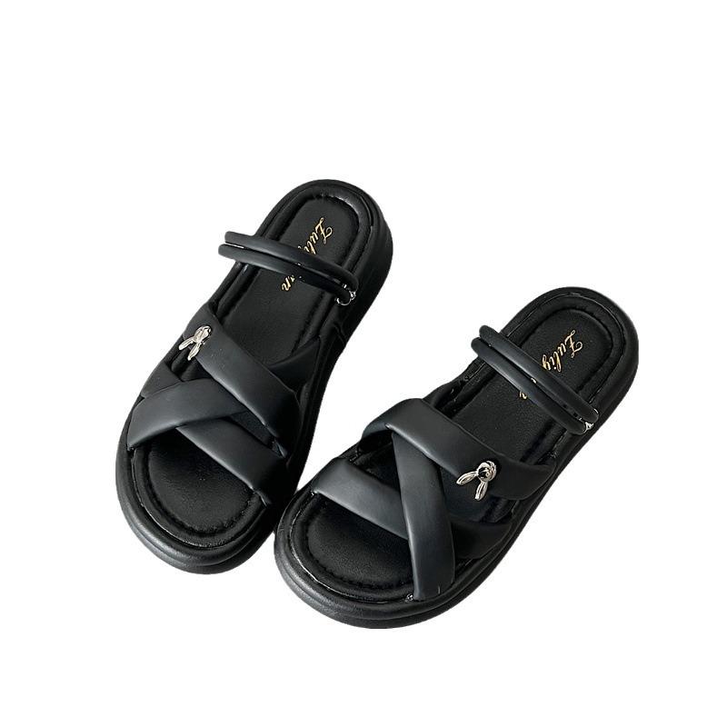 Solid Color Sandals Women's Spring New Popular Versatile Thick-soled Non-slip Casual Fairy Wind Beach Sandals Women