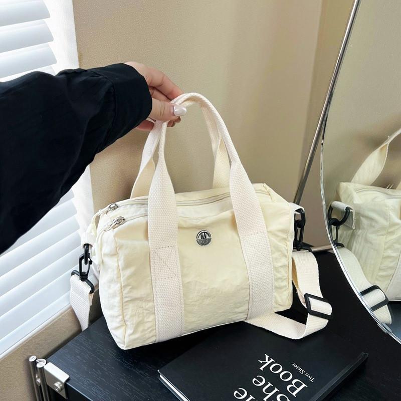 Nylon Casual Shoulder Bag For Women With Zipper Closure And Card Pocket