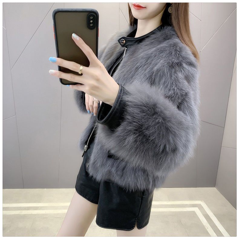 Internet celebrity 2024 autumn and winter Xiaoxiangfeng new fashion imitation fur jacket women's imitation fox hair locomotive clothing top tide