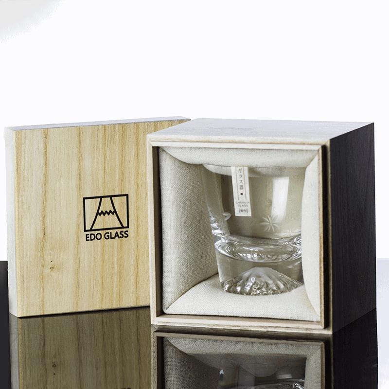 Shangqi Carved Crystal Whisky Glass