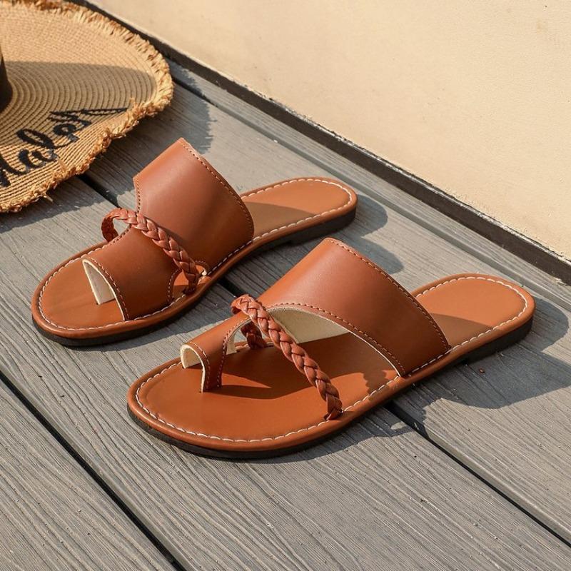 Fashion 2025 Summer Women Flats Casual Sandals Plus Size Clip Toe Beach Slippers Flip Flops Slides Women Slip-On Zapatos De Mujer