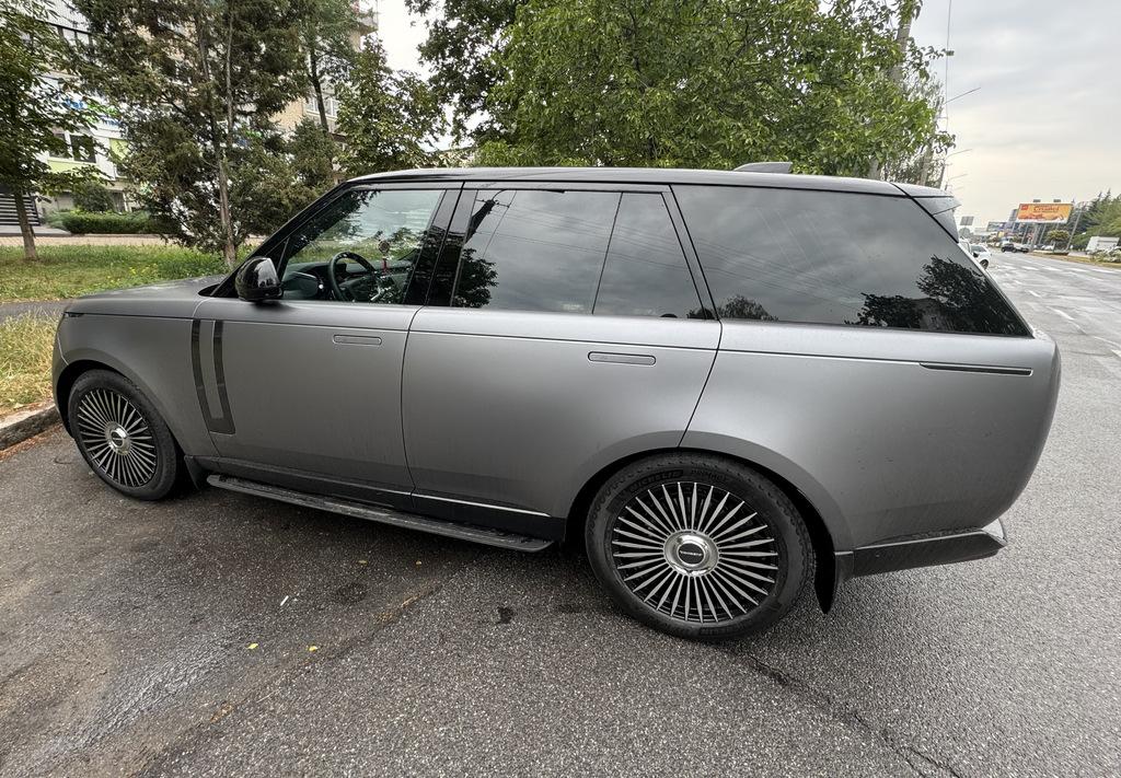 

Боковые пороги Оригинальный дизайн для Range Rover V L460 2021- гг