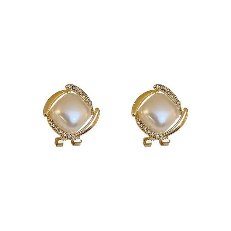 Elegante Süßwasserperlen-Ohrstecker für Damen - Trendig, Schlicht, Feenhafter Stil