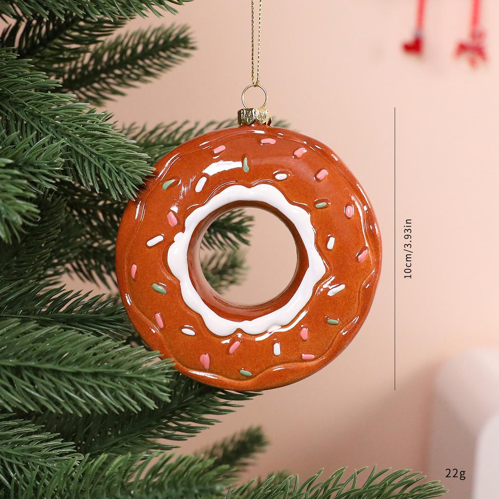 Christmas hot-selling donut decoration pendant Christmas holiday atmosphere decoration small pendant alkaline water bread decoration props