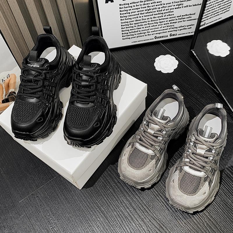 Thick-soled lightweight and breathable dad shoes women's 2025 new rhinestone mesh super fire casual fashion sports shoes women's boots