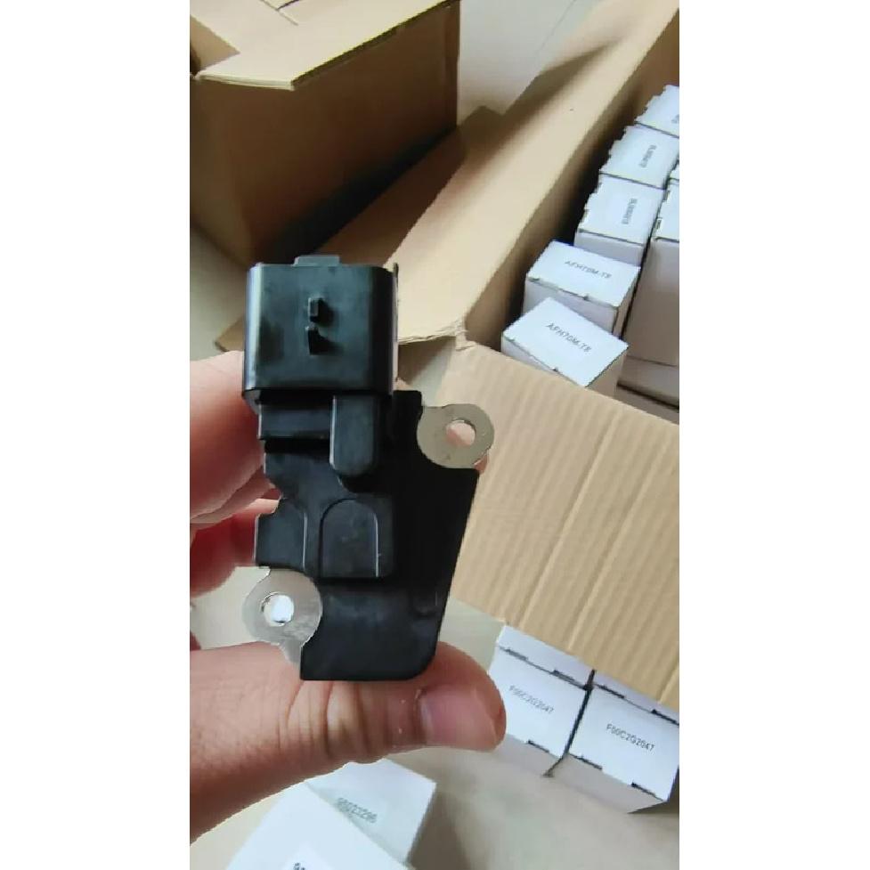 1pc AFH50M-27 Mass Air Flow Meter MAF Sensor For Peugeot-Citroen AFH50M27 9677093080 Auto Replacement Sensors Parts