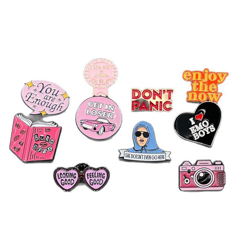 European & American Cartoon Pink Camera Brooch with English Letter - Metal Badge Gift