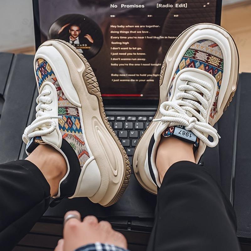 Fashion 2025 New Men's Casual Shoes Spring Mesh Breathable Comfortable Versatile Thick Sole Shoes Fashion Trend Non slip Chunky sneakers