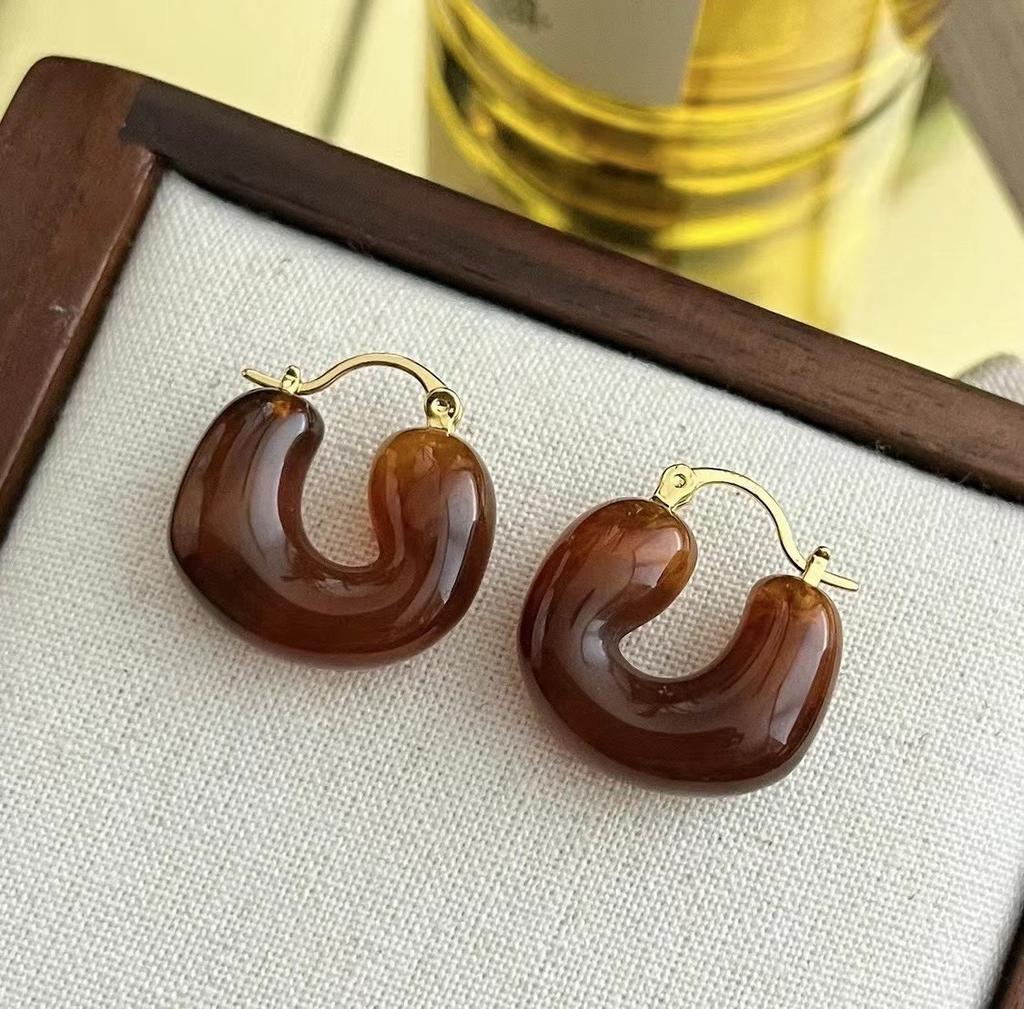 Korean Small Fresh Semi-Round Stud Earrings Temperament Versatile Earrings Candy Color Personality Advanced Sense Daily Commuter Earrings