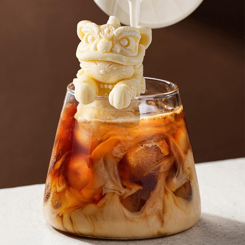 Løve Iskubeform Løve Pagode Silikonform Isgitter Kaffe Melk Te Kjøleverktøy Tegneserie Iskubeformer Kjøkkenredskaper