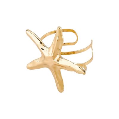 Sleek Coastal Vacation Bangle With Artistic Starfish Detailing Sophisticated Metal Perfect For Summer Outings Or Gifting