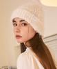 Elkebeullum Lumpy Ivory Beanie