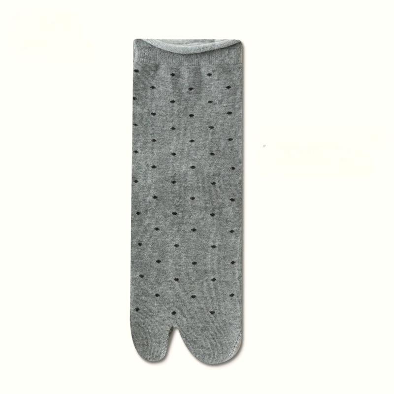 Women Japanese Cotton Split Toe Tabi Socks 2 Pairs Polka Dot Flip Flop Socks Sandal Sock for Women Fashion Soft Comfy Ankle Sock