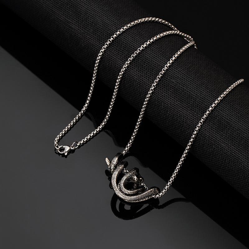 Wrapped Snake Necklace Male Retro Trendy Cool Personality Punk Titanium Steel Chain Japanese And Korean Hip Hop Sweater Chain Accessories