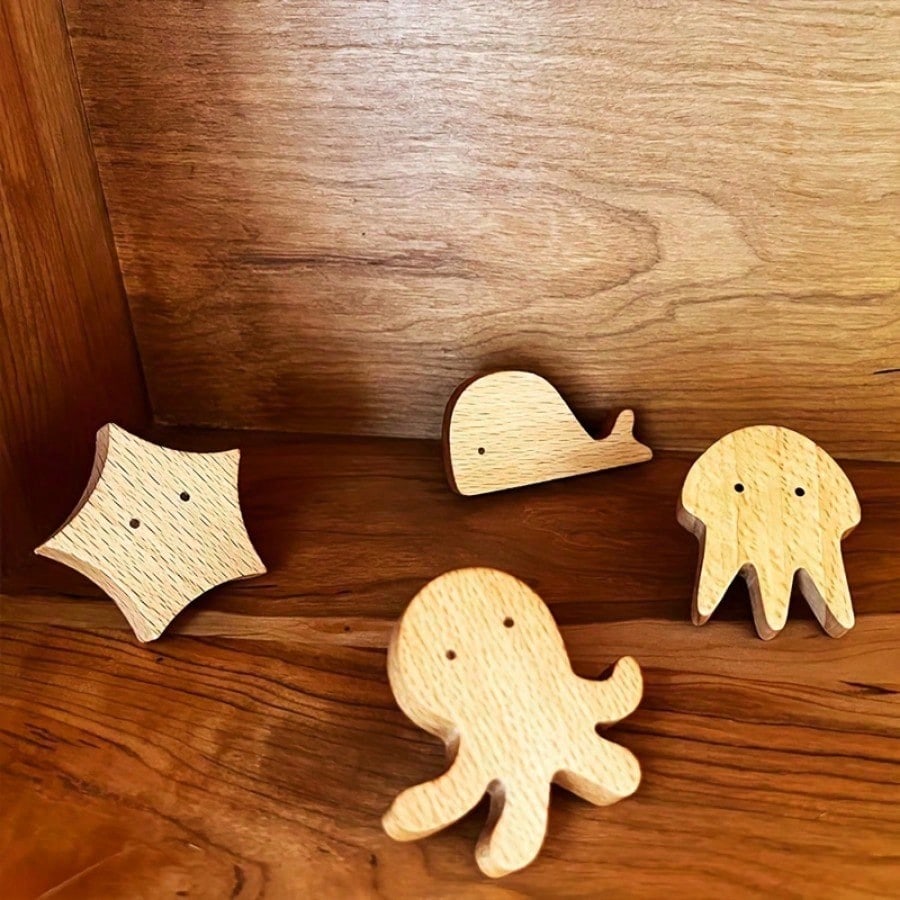 4pcs Wooden Animal Cabinet Pulls, Different Shape Combination Dresser Pulls, Decorative Wooden Dresser Animal Furniture Knobs