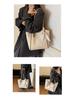 Women's Large Winter Tote Bag 2025: Versatile Casual Shoulder Bag for College and Commuting.