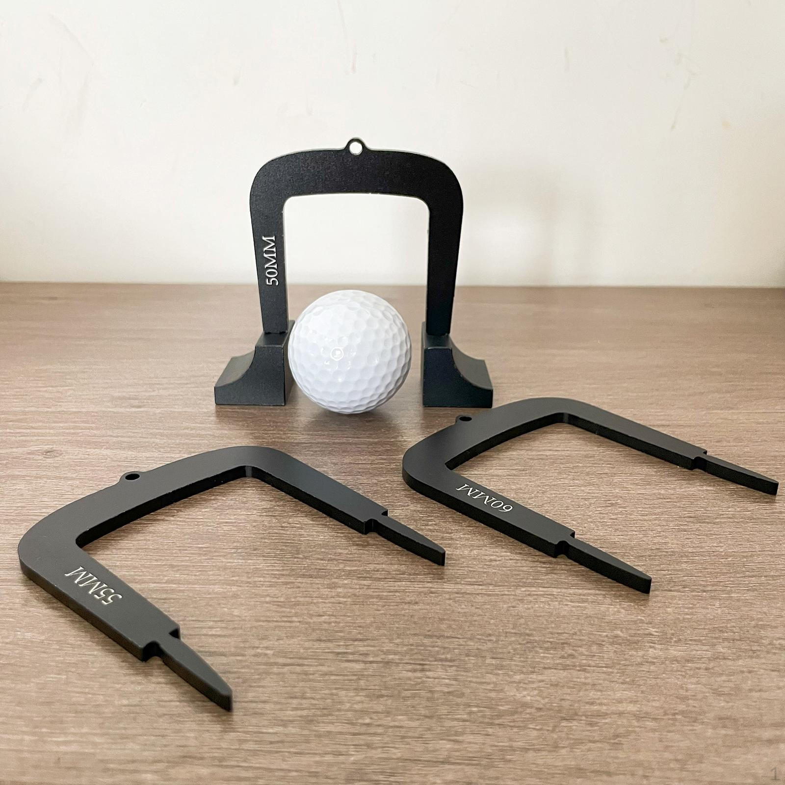 

3 Pack Golf Putting Gates Made of Aluminum Alloy for Putter Target Practice 2 Bases