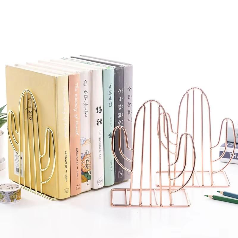 A Pair Iron Love Shaped Book Stand Study Accessories Book Storage Rack Holder Bookends For Office Home School Organizer Supplies