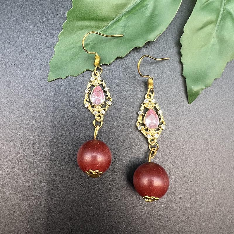 New Chinese Retro Scented Pearl Earrings with Floral Stamen Design - 12mm Lady Fragrance Recipe Ear Ornaments