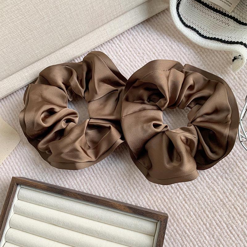 

Large French-Style Lace Scrunchie for Women - Elegant Hair Accessory