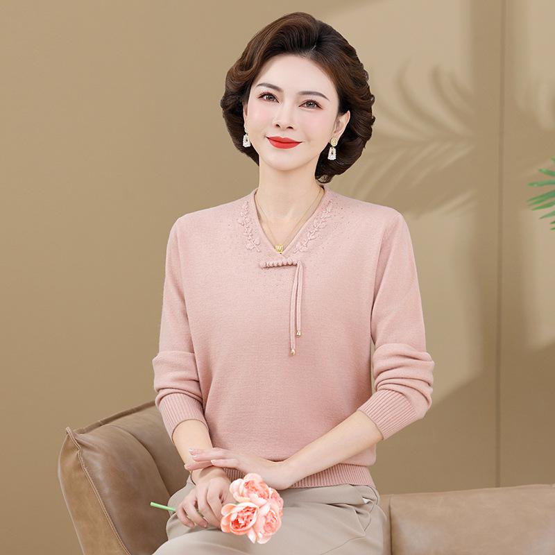 2025 New Style Red Winter Base Layer Top for Middle-Aged Women - Thickened Knitted Sweater